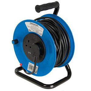 Freestanding 240v Cable Reel 25 Metres