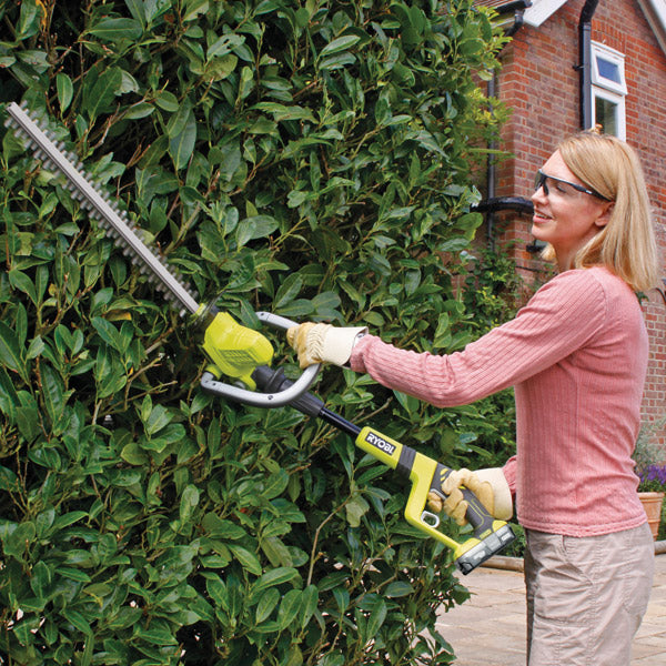 Ryobi ONE+ 50cm Long Reach Hedge Trimmer Kit (1x Battery) 18V OH